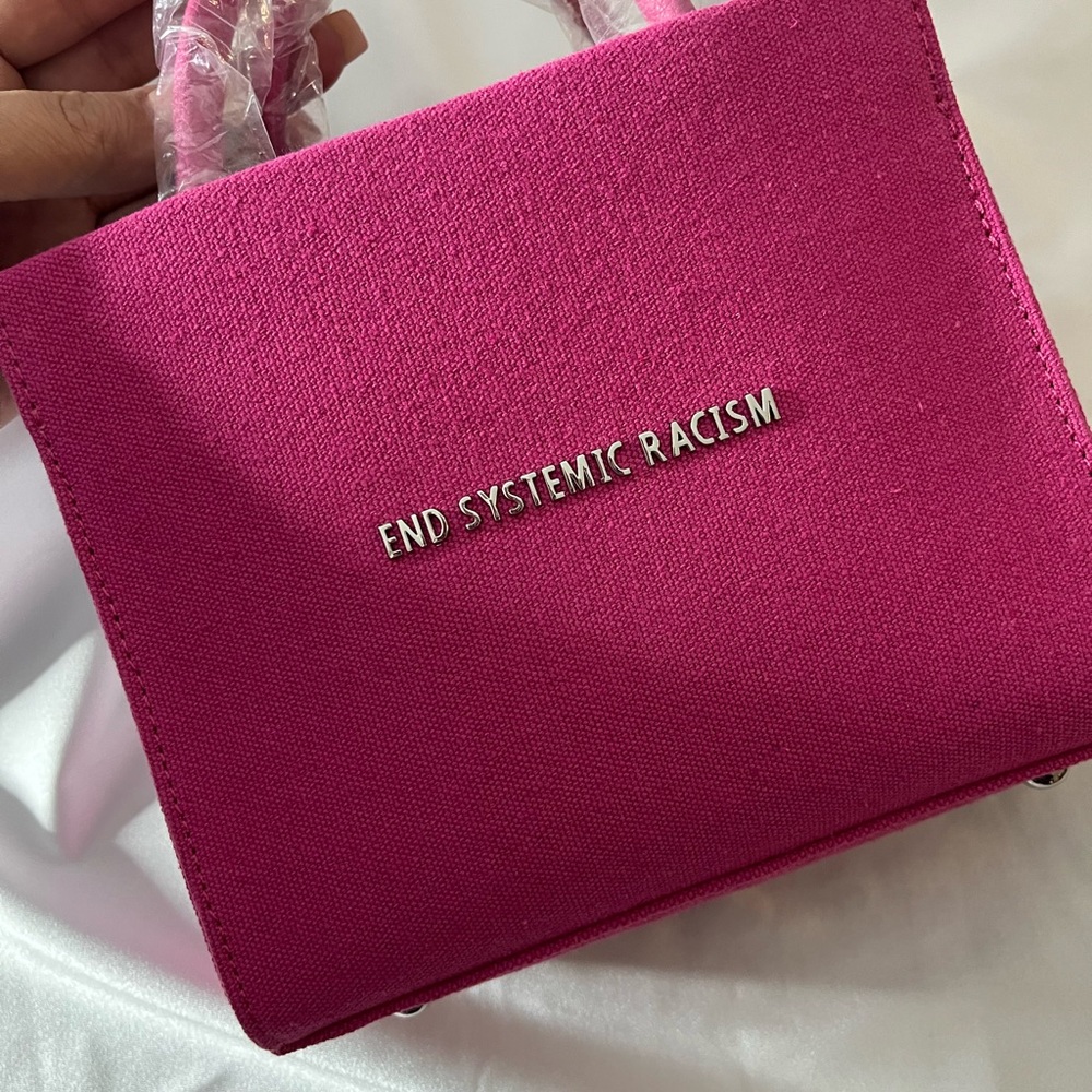 ESR tote